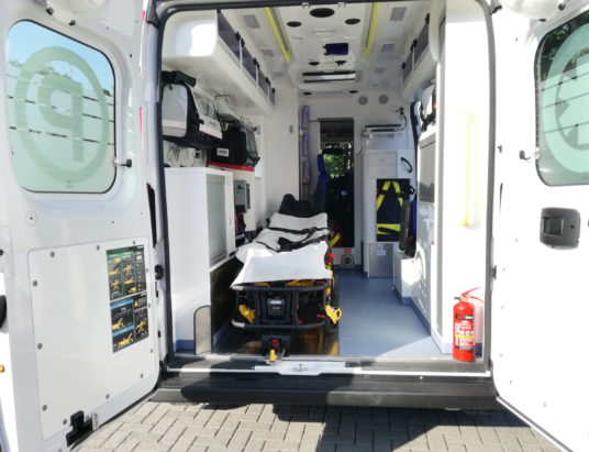 Bielsko: 17-latka zmarła, jej brat walczy o życie