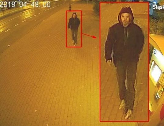 Kto rozpozna tego mężczyznę – próbował zgwałcić 59-letnią kobietę