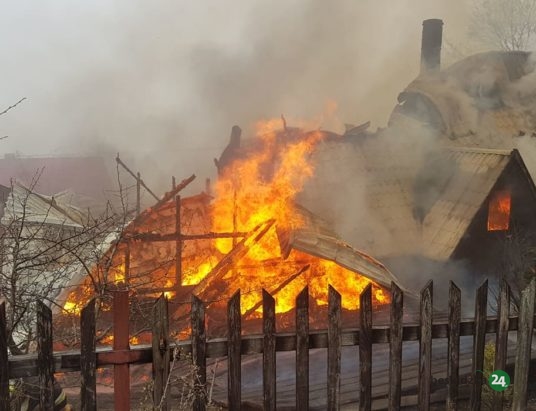 Zawoja: Ogień strawił dom