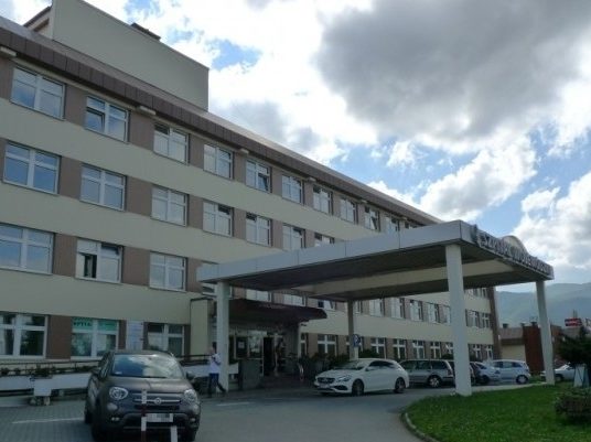 Bielski Szpital Wojewódzki: 4 pacjentów i 4 lekarzy zakażonych