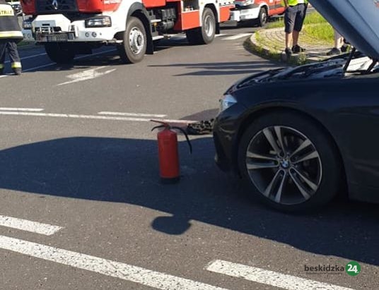 Jasienica: Pożar bmw na ekspresówce