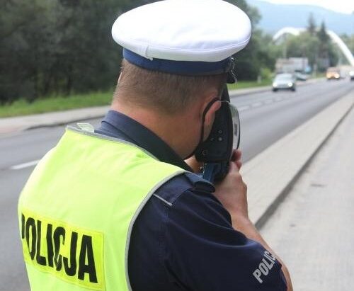 Pędził 115 km/h i bez pasów