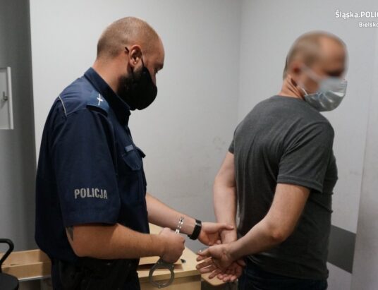 Wilkowice: Ma sądowy zakaz, a dalej jeździ po pijaku