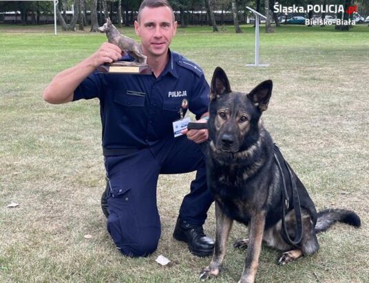 Bielski policjant i jego pies służbowy pokazali klasę podczas mistrzostw Polski