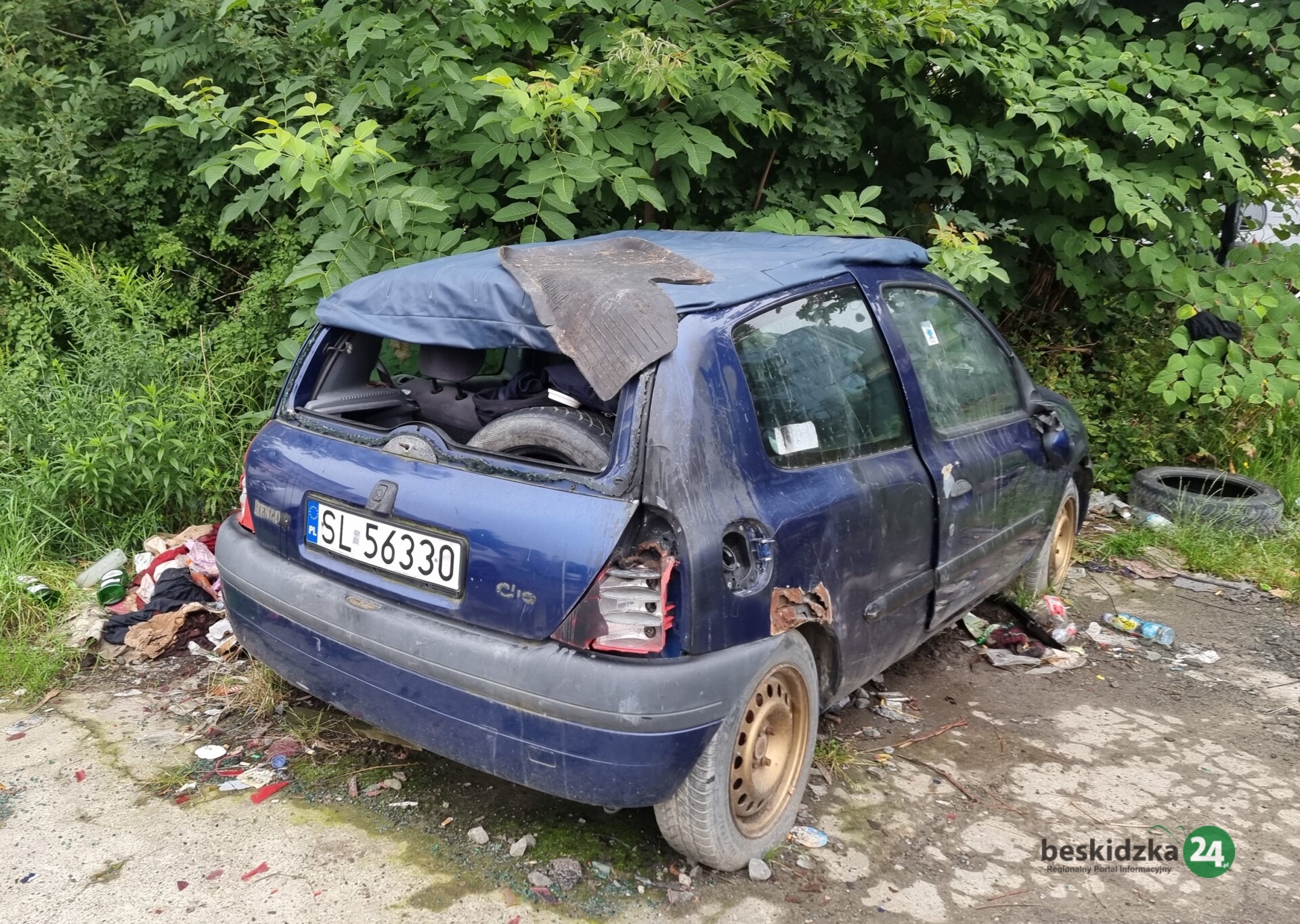 Nowe stawki za holowanie i parking pojazdów. Podwyżki opłat od stycznia