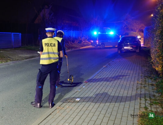 Potrącenie na przejściu. Samochód przejechał po kobiecie! | ZDJĘCIA