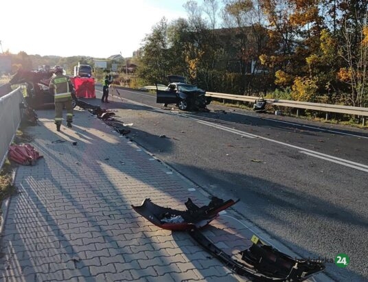 Makabryczny wypadek w Mucharzu. Zginęły trzy osoby! – ZDJĘCIA