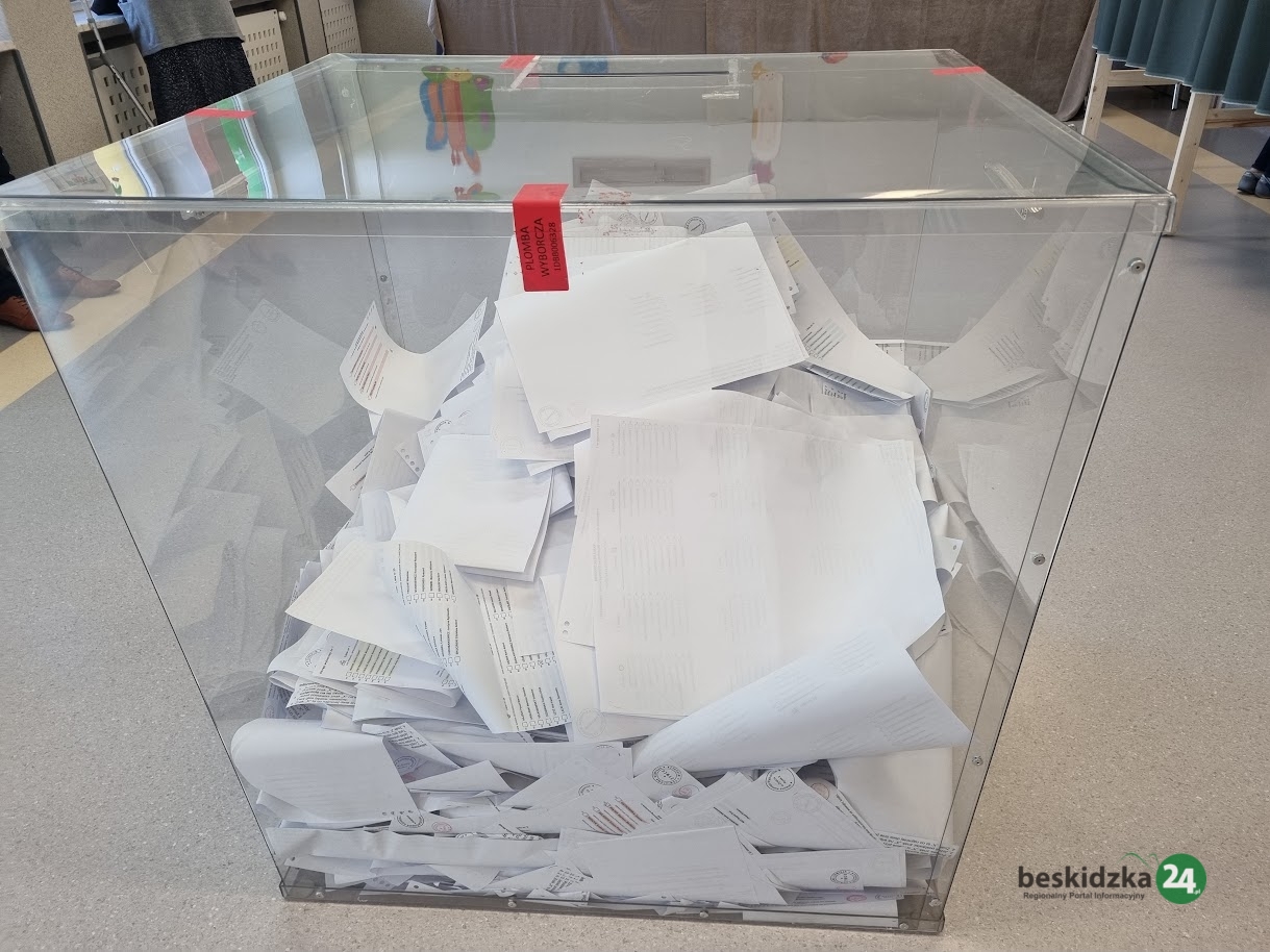 Frekwencja w wyborcze popołudnie. Jaki odsetek elektoratu już głosował w powiecie cieszyńskim