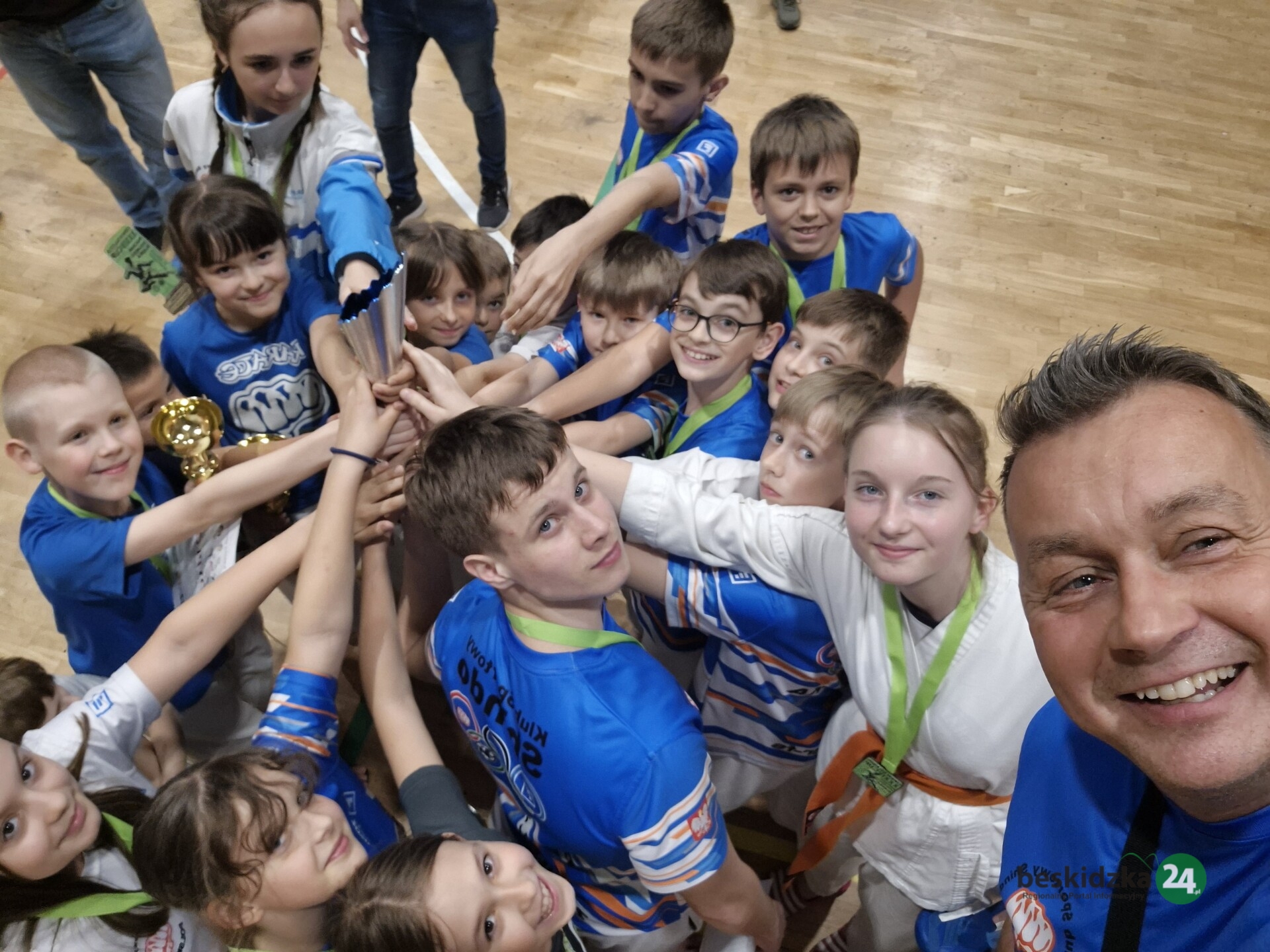 Udane walki młodych karateków z Cieszyna na Dolnym Śląsku