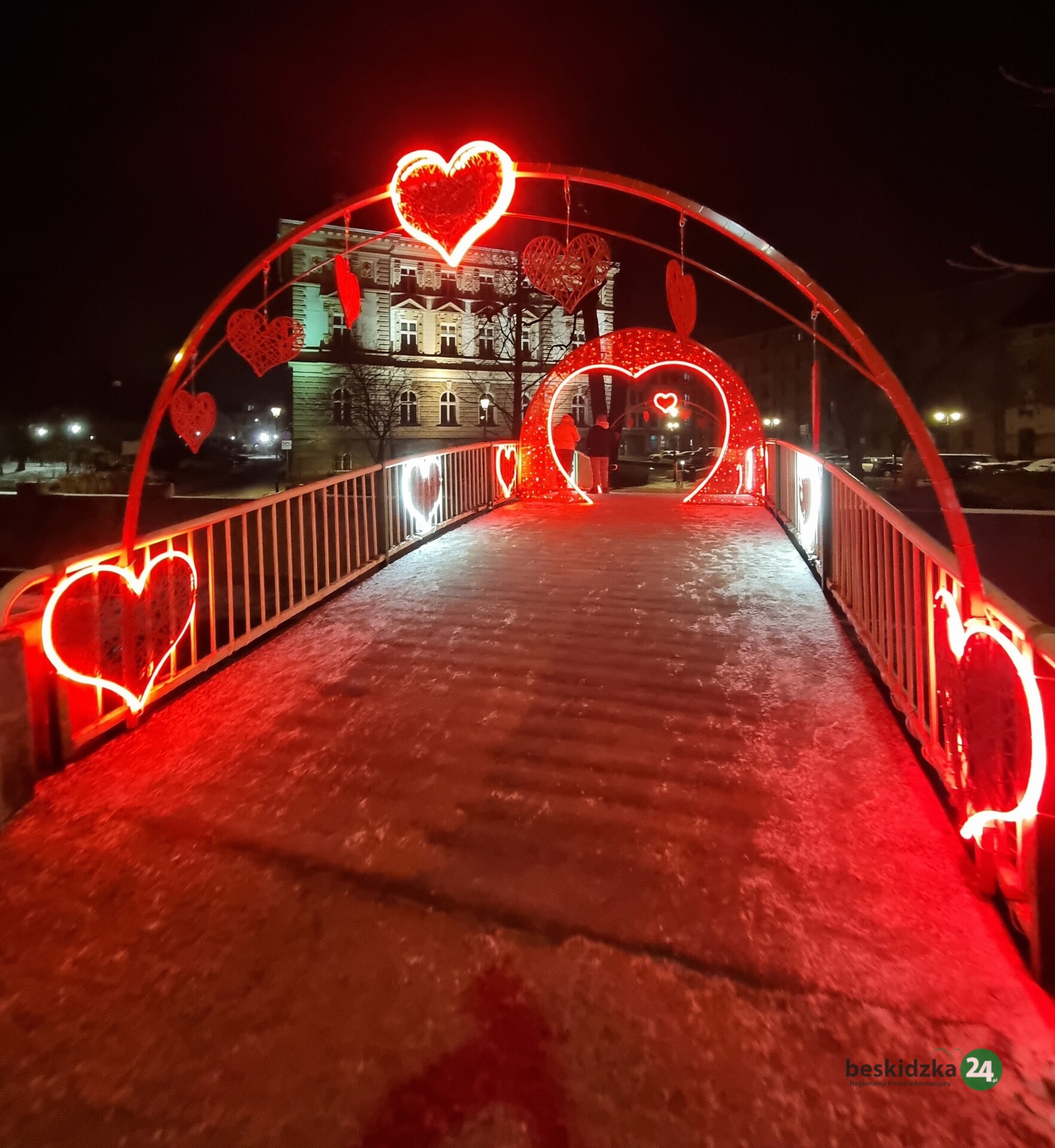 Zamknę mostek zakochanych!