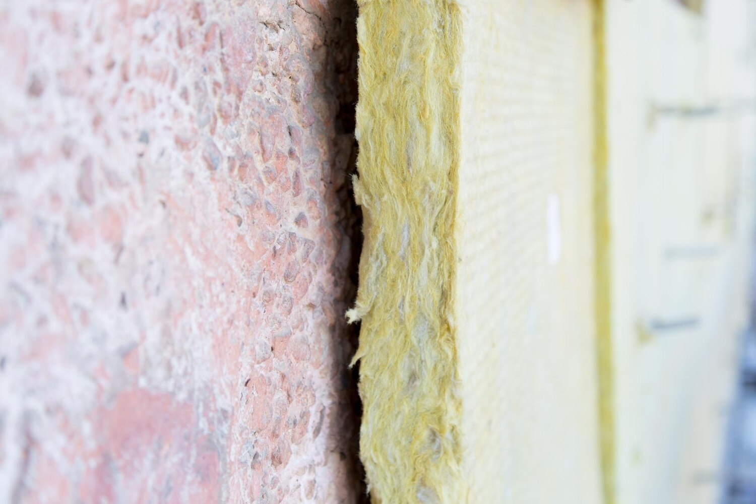 Optymalne izolacje termiczne do domu jednorodzinnego