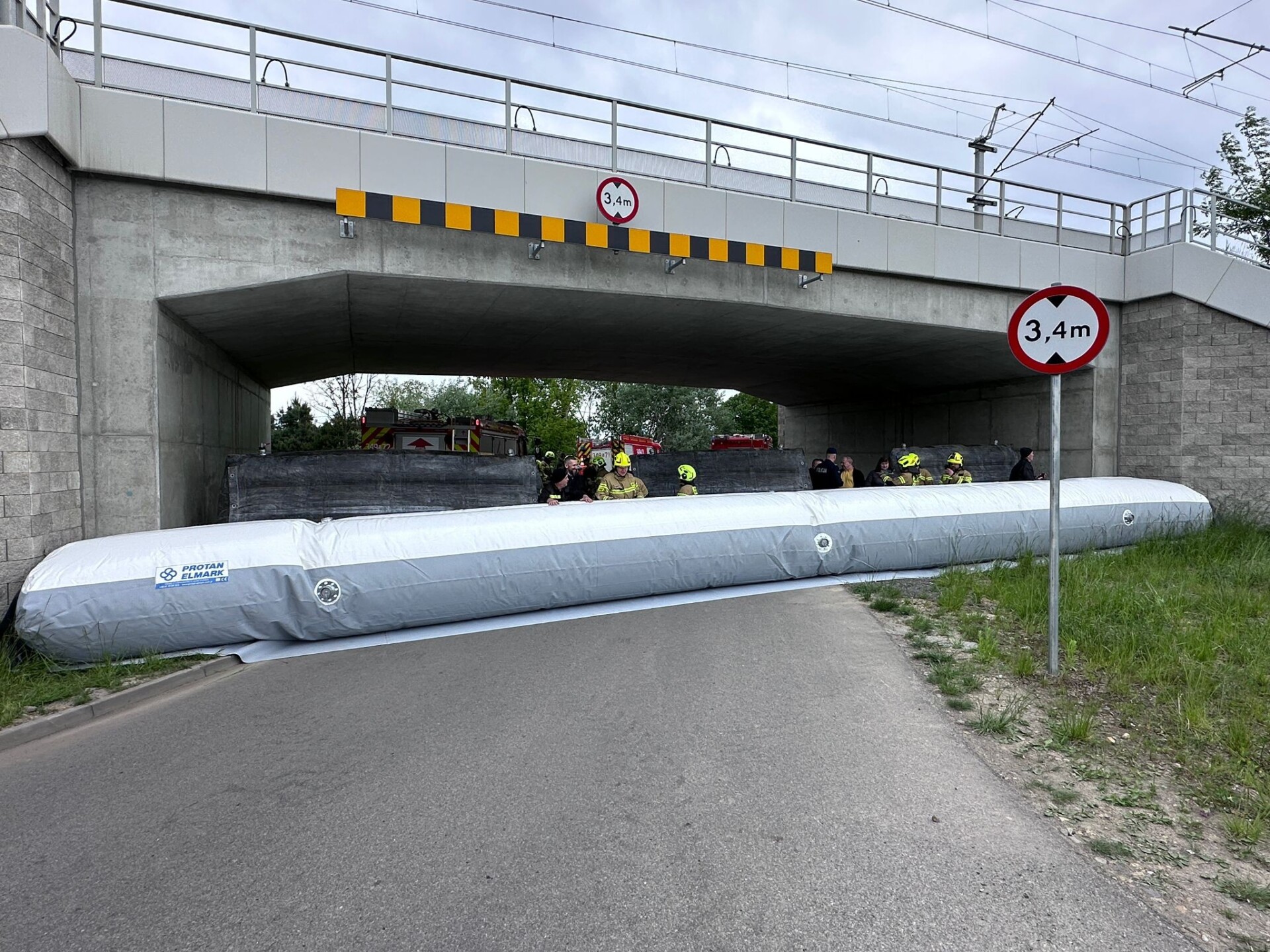 Wysoka ocena dla mobilnej zapory przeciwpowodziowej