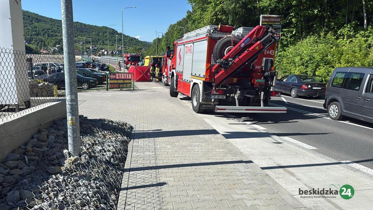 Zderzenie motocykla z autem w Tresnej