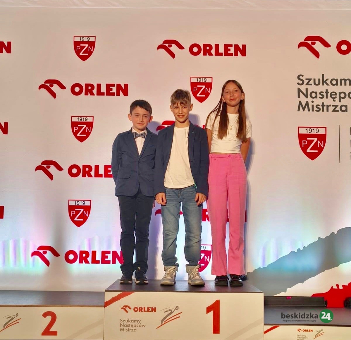 Młodzi skoczkowie wrócili z Krakowa z sukcesami