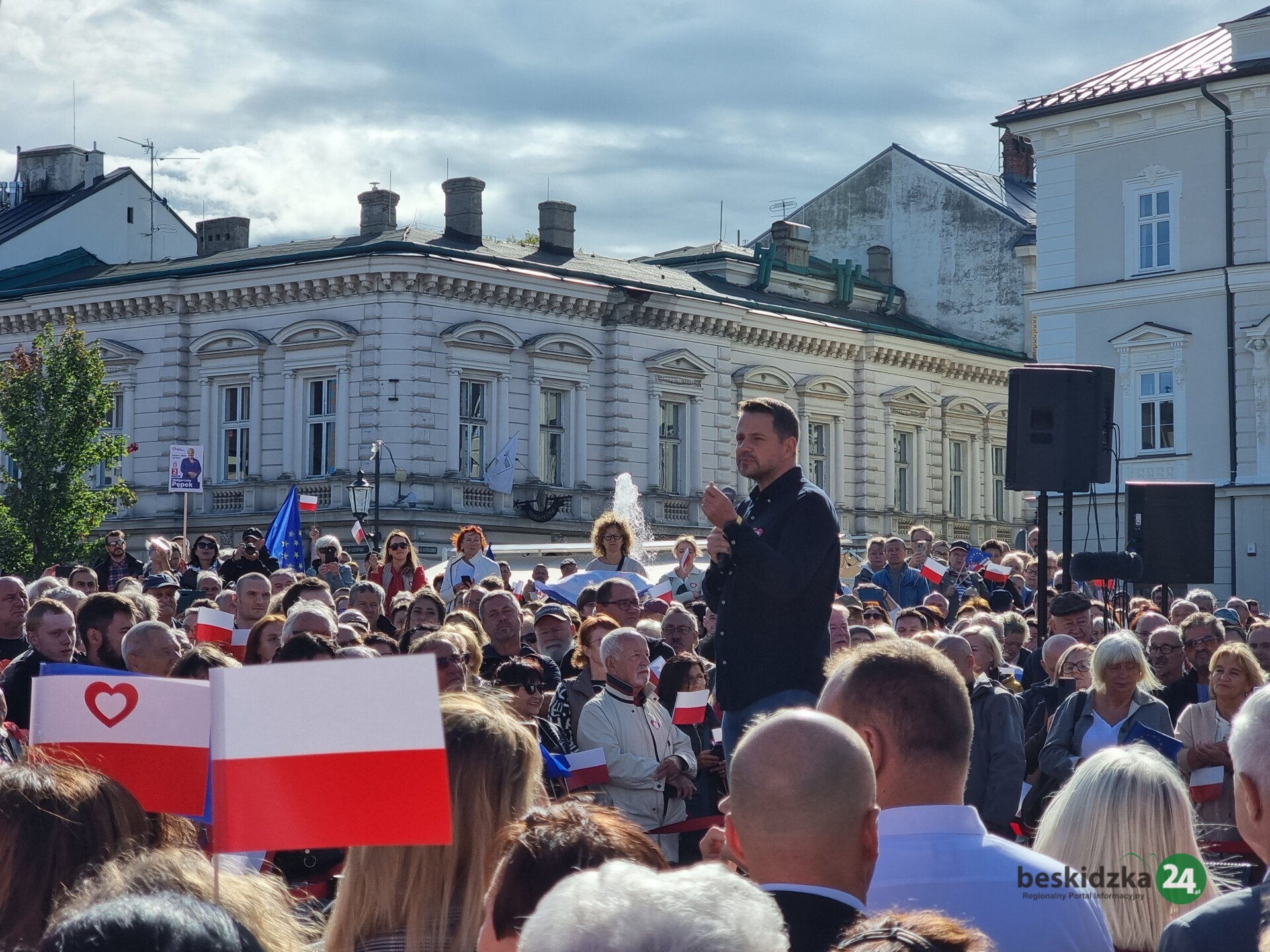 Trzaskowski minimalną różnicą. Oficjalne wyniki poznamy jutro