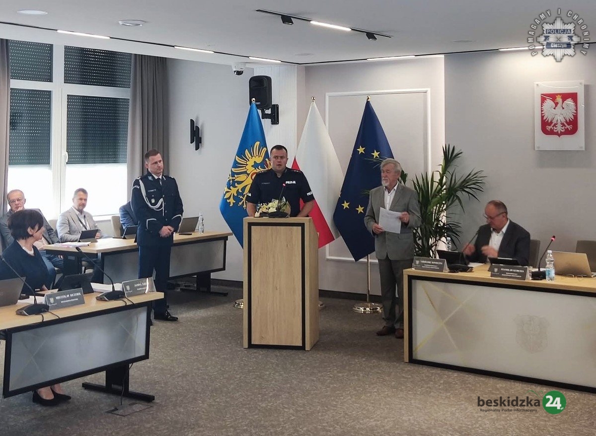 Zna lokalne problemy jak nikt inny. Kto jest najlepszym dzielnicowym powiatu cieszyńskiego?