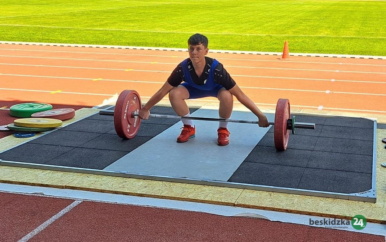 Sztangista Aleksander Pierlak z sukcesem w eliminacjach mistrzostw Polski