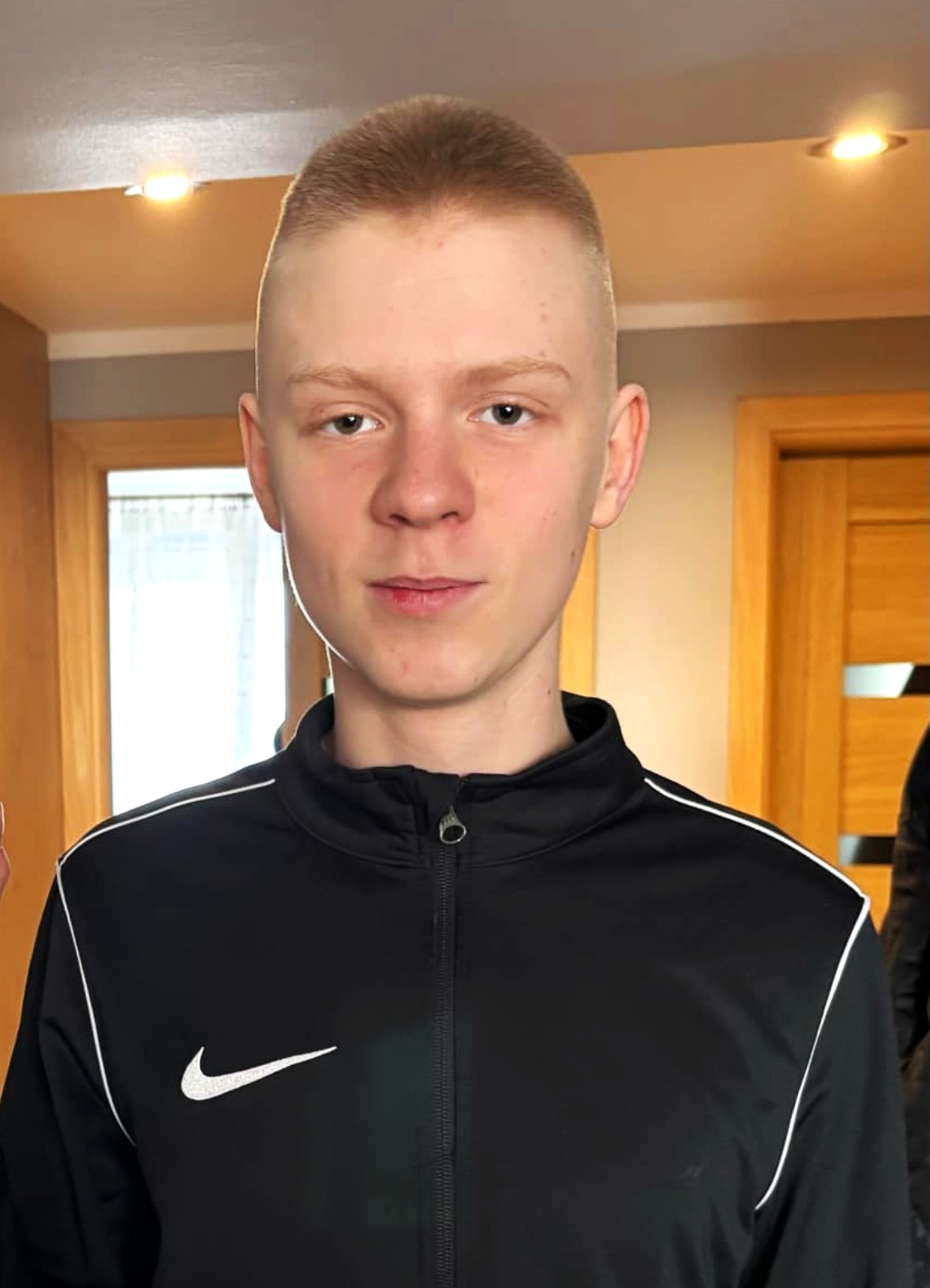 Zaginął 15-latek z Brzeszcz. Wyszedł z domu wczoraj rano – foto