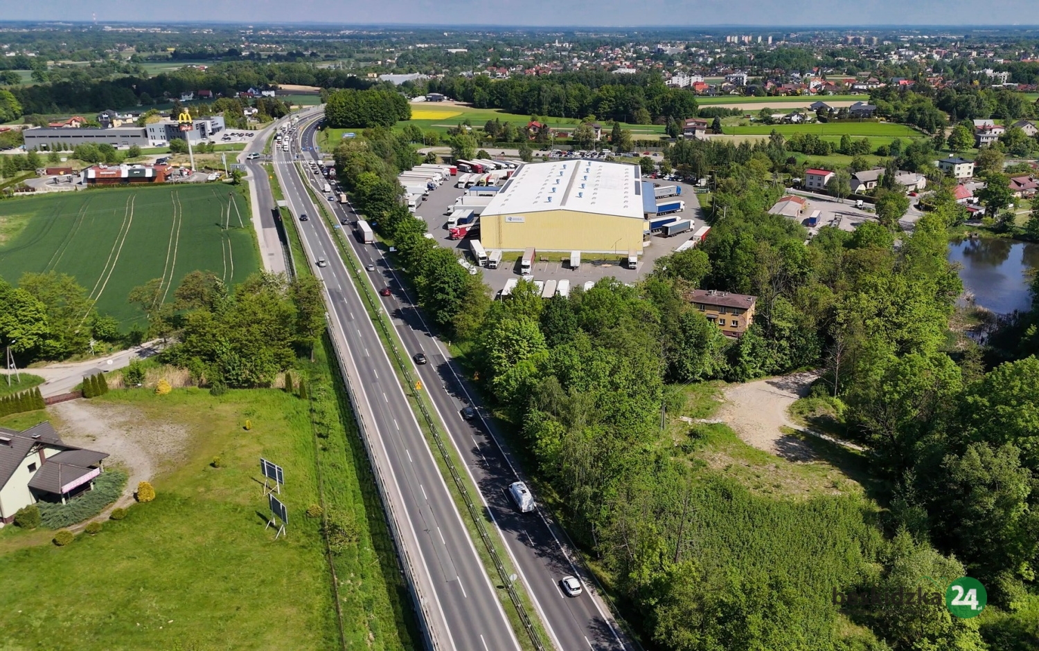 Ostrożnie na krajowej “jedynce” w Czechowicach! Jeden pas wyłączony