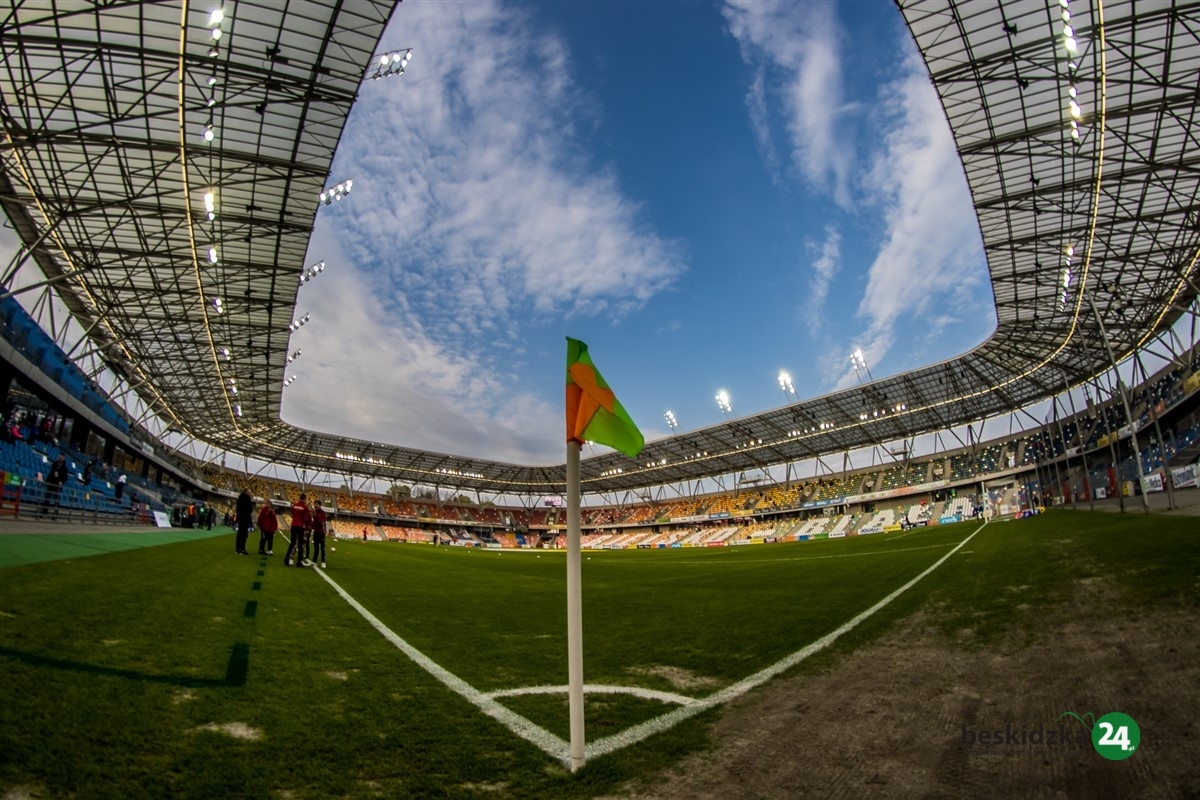 Ważna wygrana Podbeskidzia. Rywale kończyli w dziesiątkę