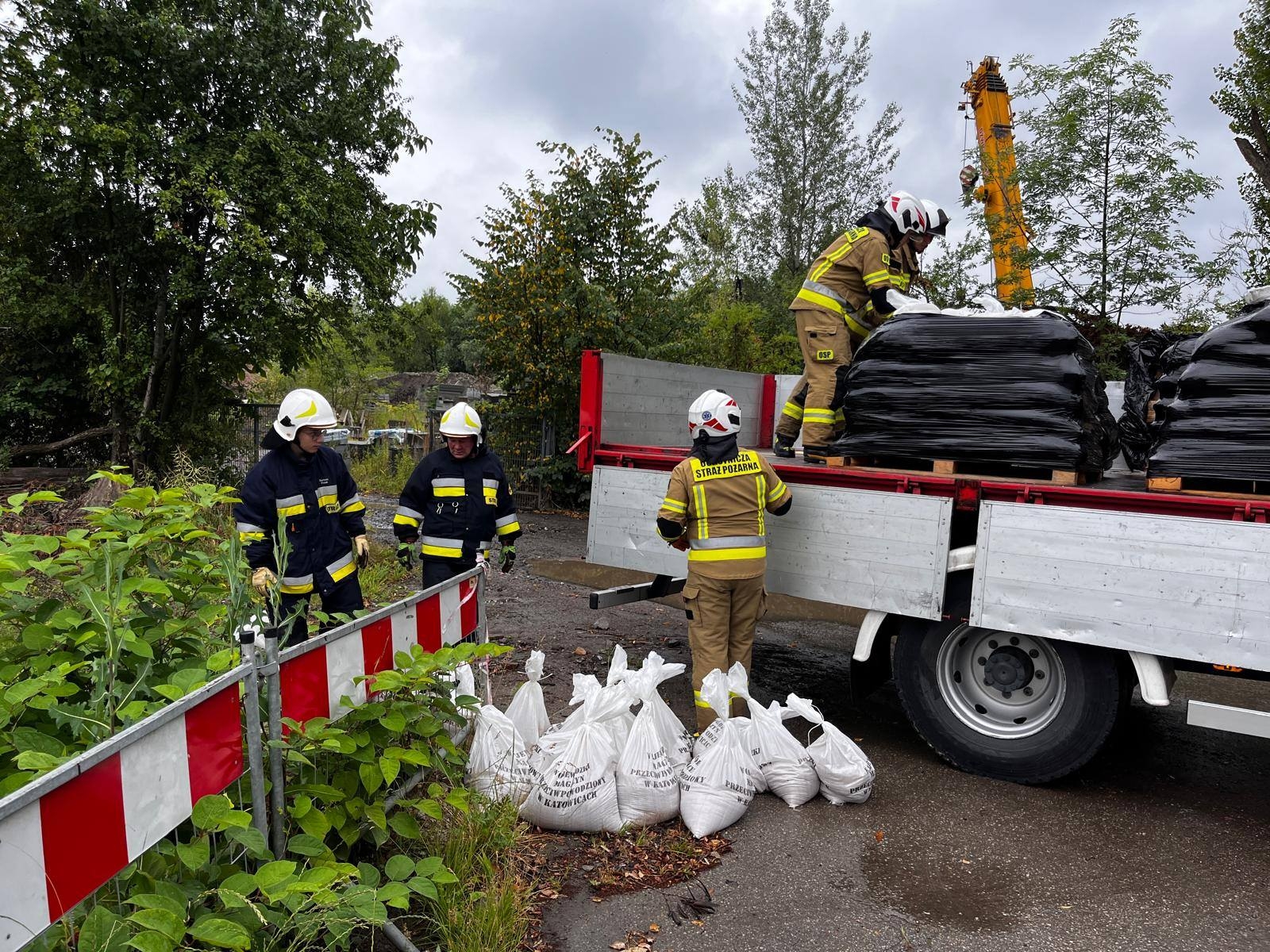 Ewakuowano dzieci, układano worki z piaskiem na potokach. Najgorsze jednak nas ominęło