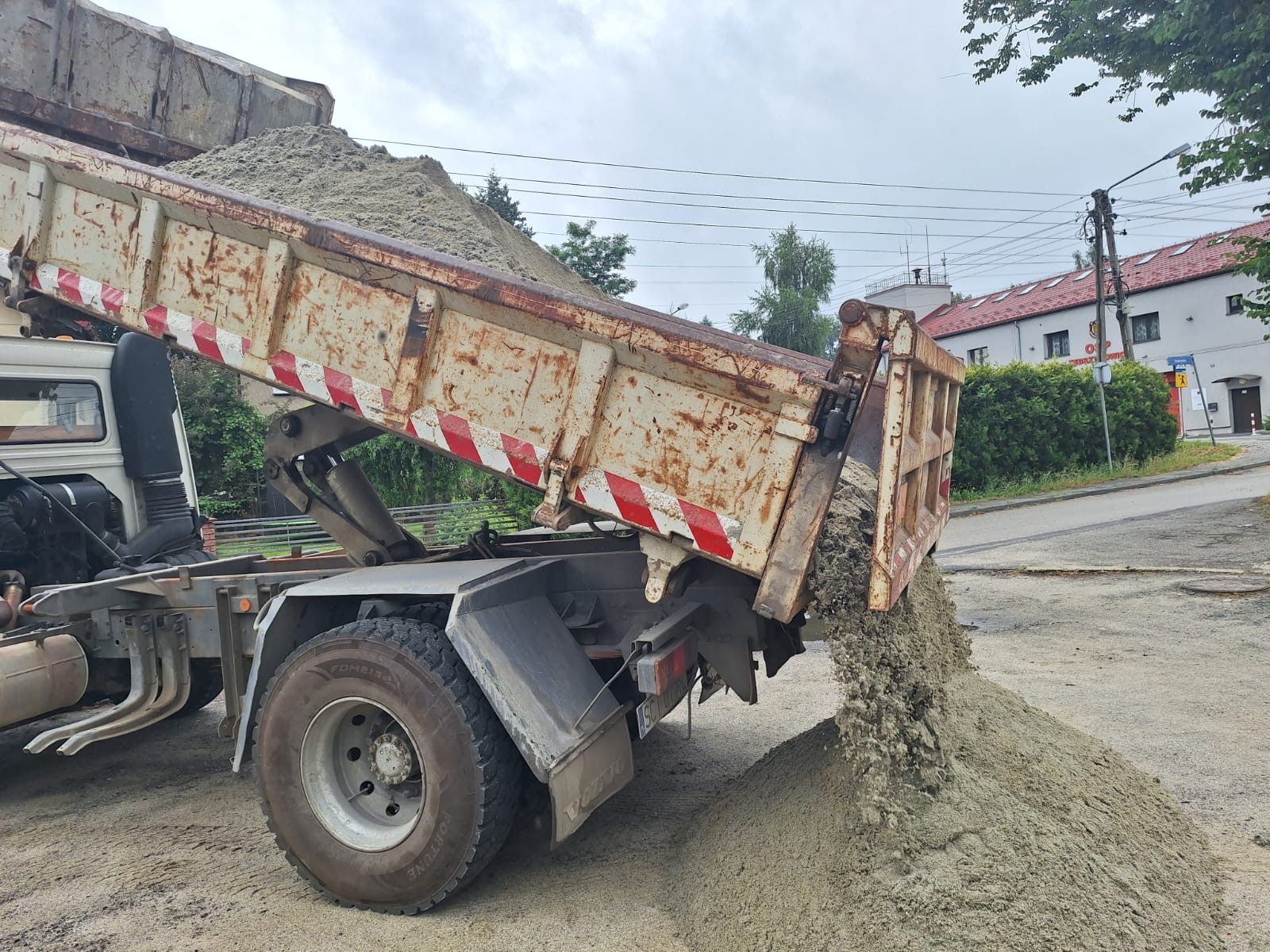 Chcą zapobiec lokalnym podtopieniom. Zebrzydowice przygotowują się na nadejście niżu genueńskiego