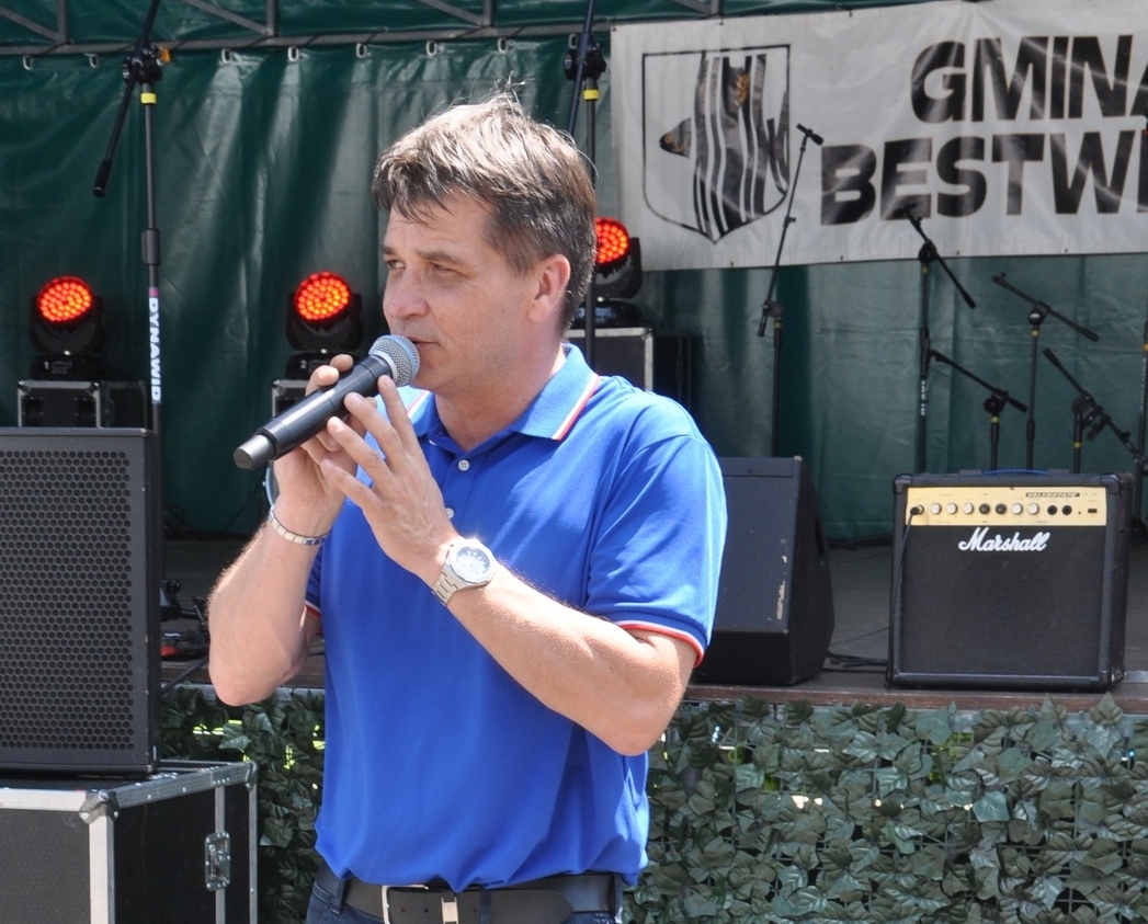 Sanepid zdecydował ws. wody. Wójt Bestwiny wydał obszerne oświadczenie