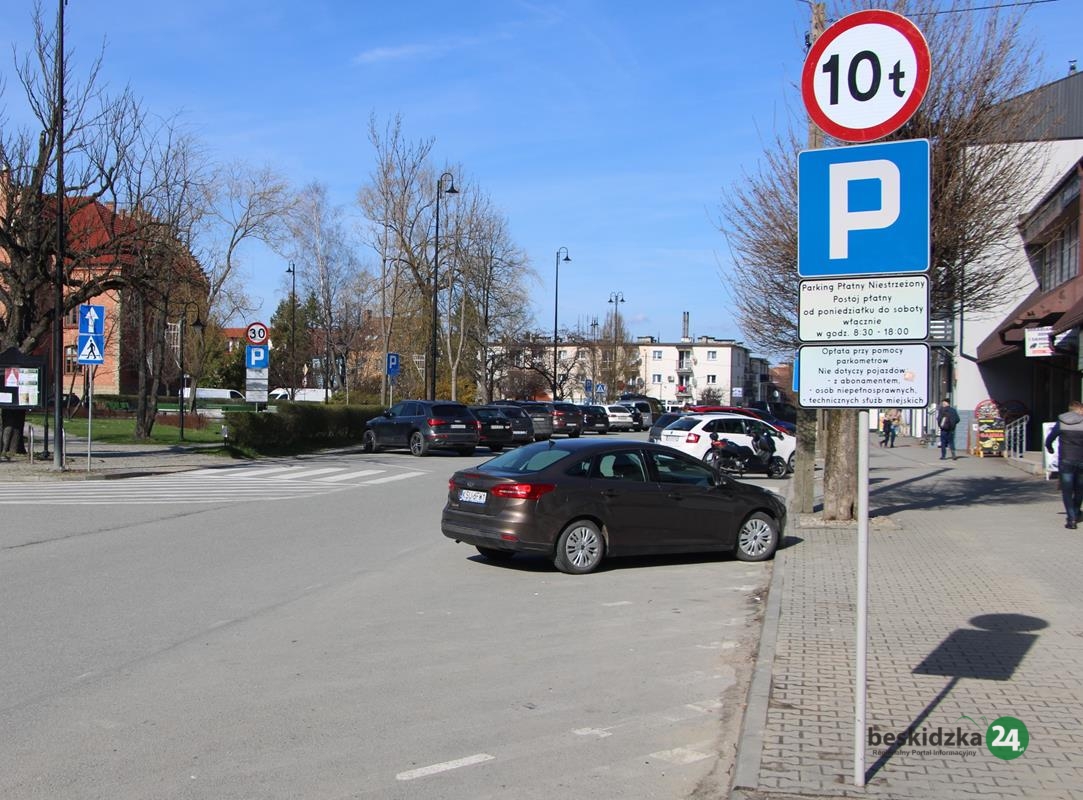 Więcej za parkowanie w Jordanowie. Powód jest kuriozalny