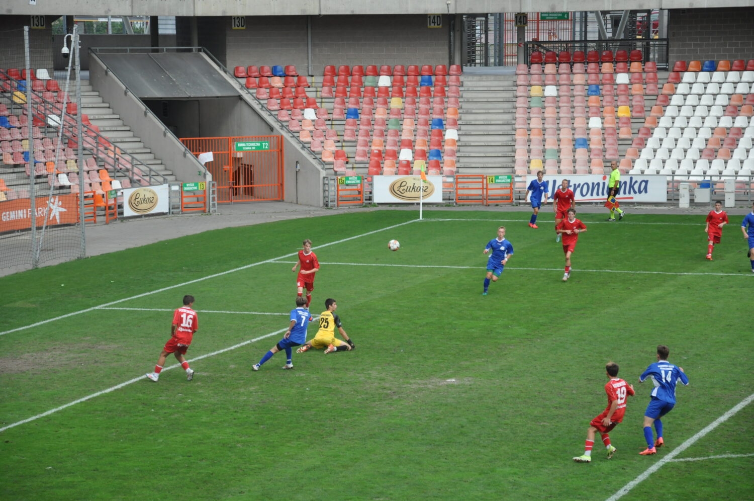 Najlepsi ministranci z diecezji zagrają z Wisłą Kraków. Finał wyjątkowego pucharu na Stadionie Miejskim