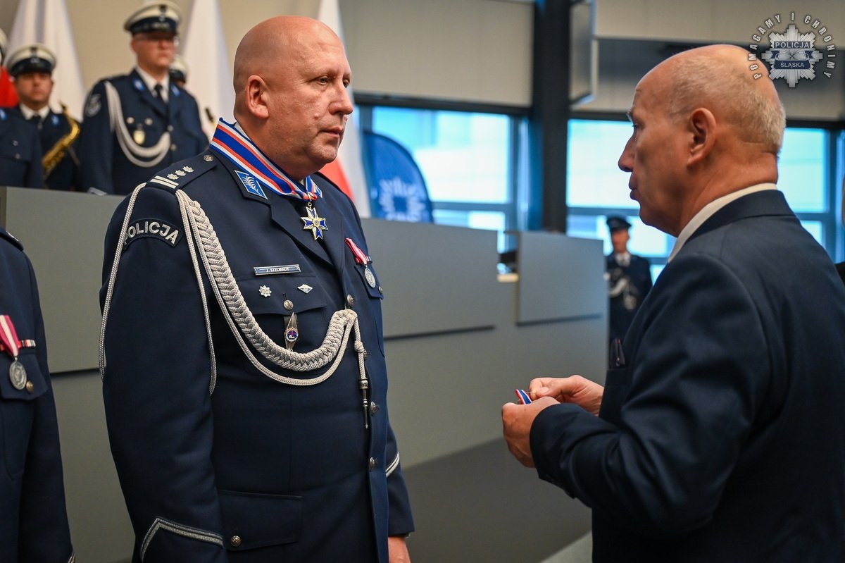 Krzyż Niepodległości z Gwiazdą dla byłego komendanta policji w Cieszynie