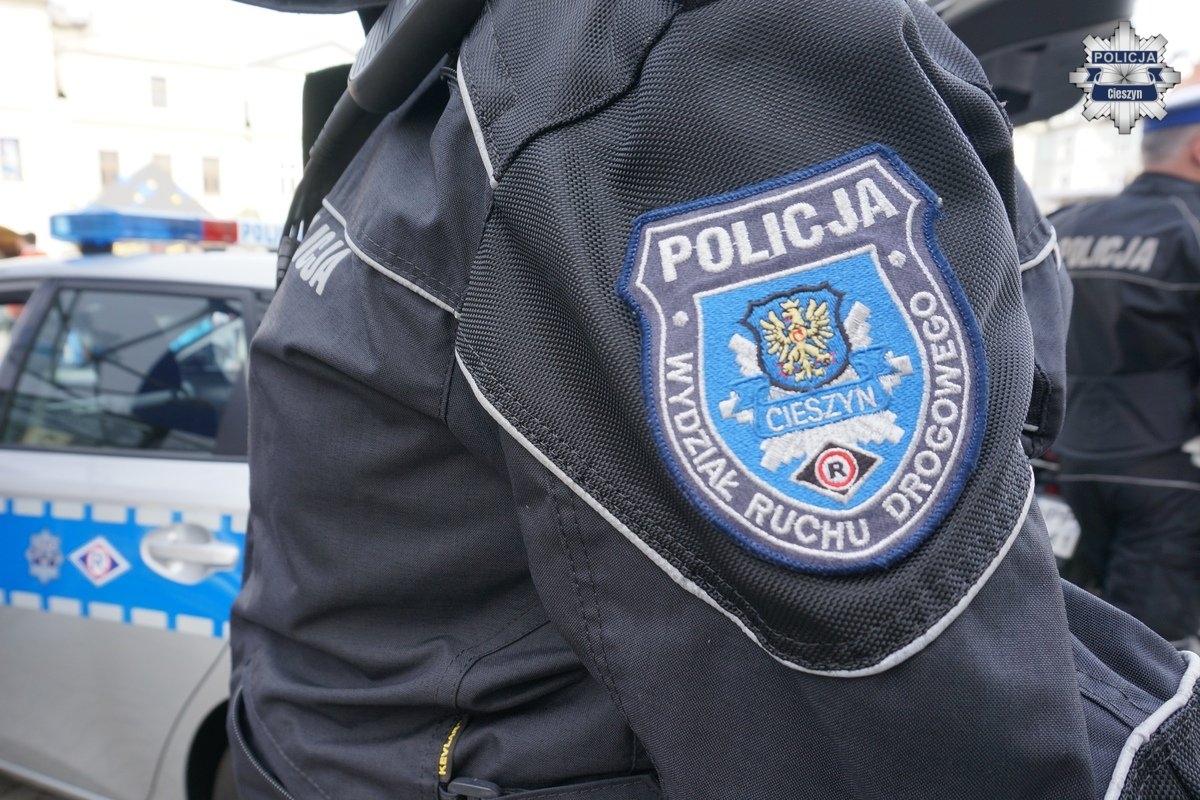 Długi weekend na cieszyńskich drogach. Dwie kolizje w godzinę