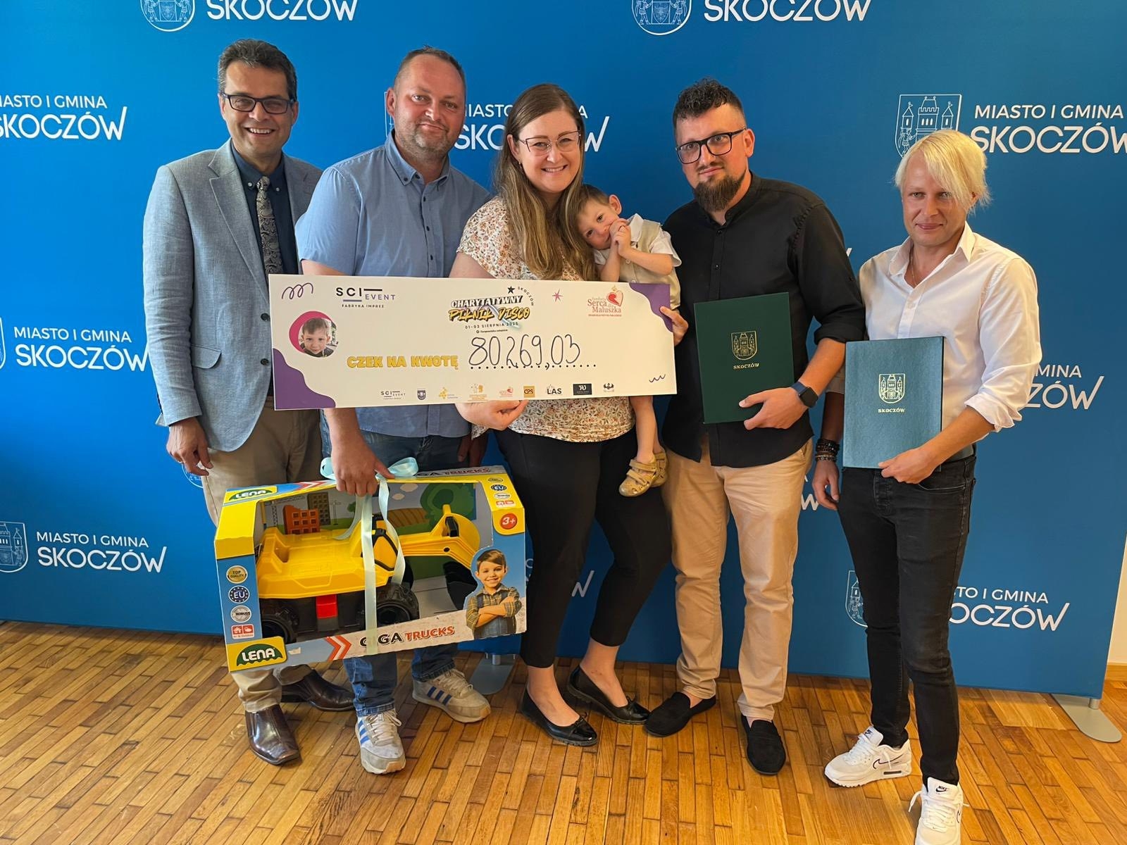 Charytatywny Piknik Disco w Skoczowie dał 80 tys. dochodu. Pieniądze wesprą leczenie chorego dziecka