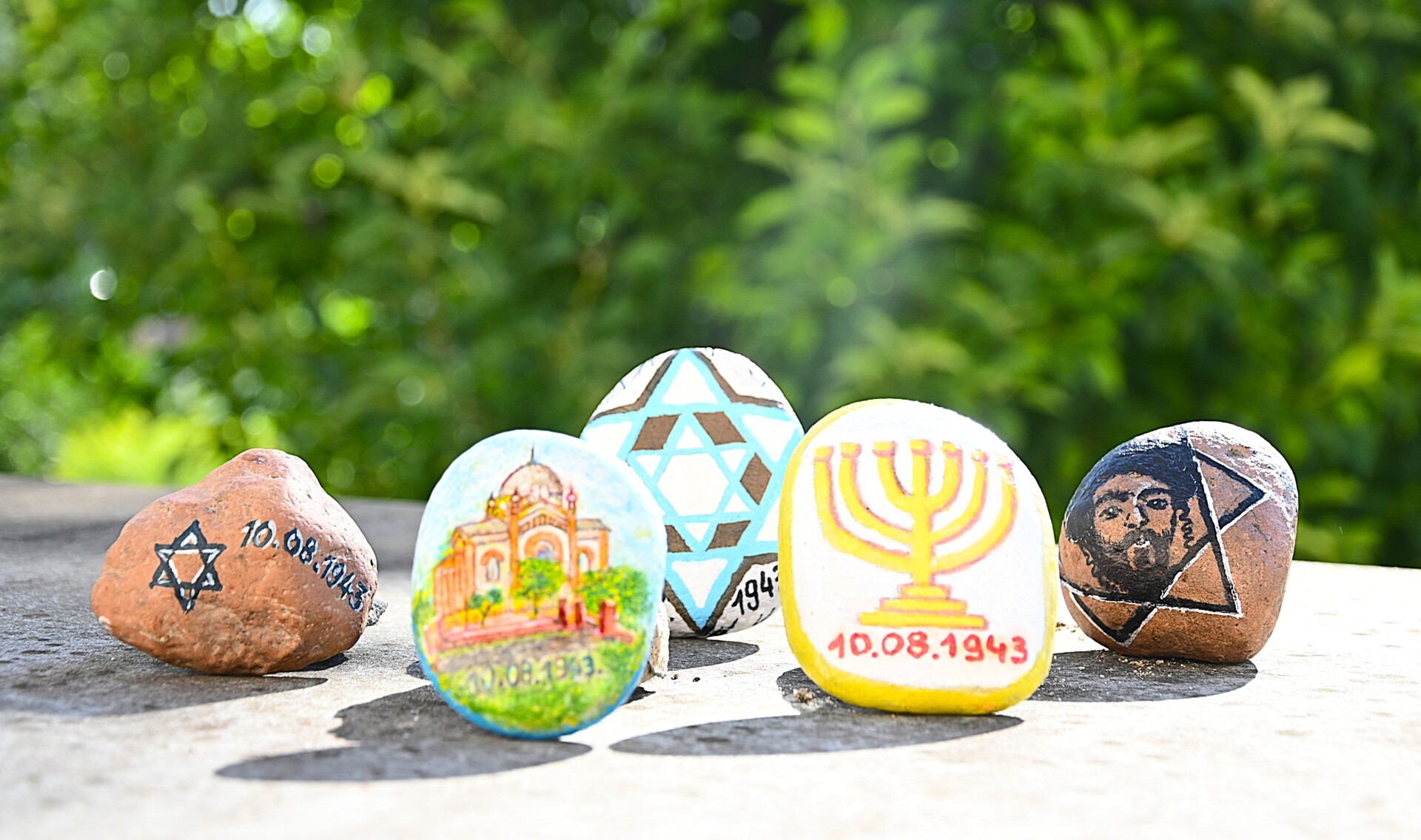 Kamyki pamięci – wyjątkowy projekt w 82. rocznicę likwidacji wadowickiego getta