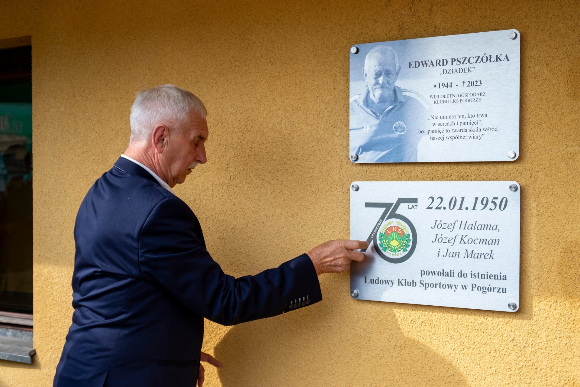 LKS Pogórze świętowało 75-lecie istnienia. Odsłonięto tablicę pamiątkową i zorganizowano sportowy festyn