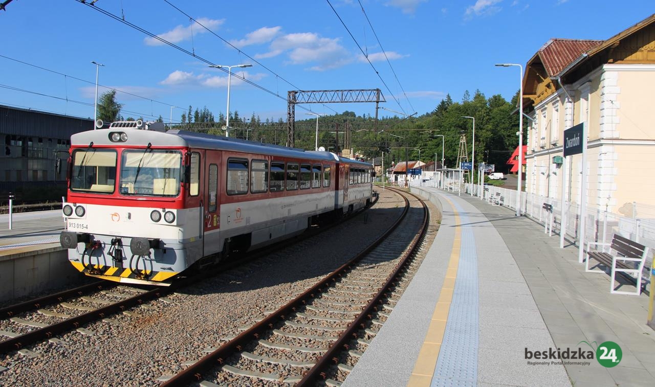 Jak utrudnić życie pasażerom? WIDEO