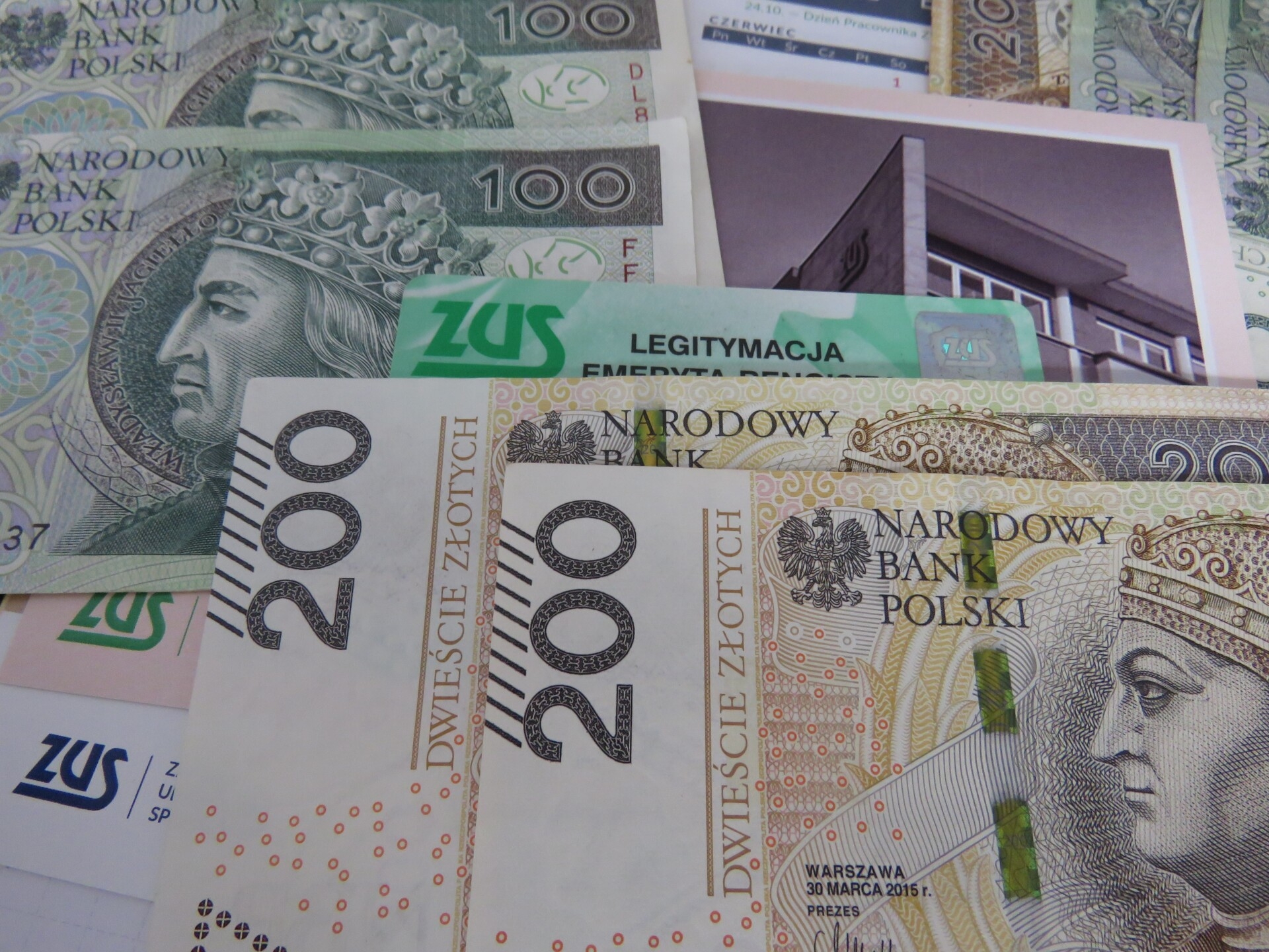 Ostatni dzwonek na wyprawkę szkolną. Wniosek o 300 plus tylko do 30 listopada