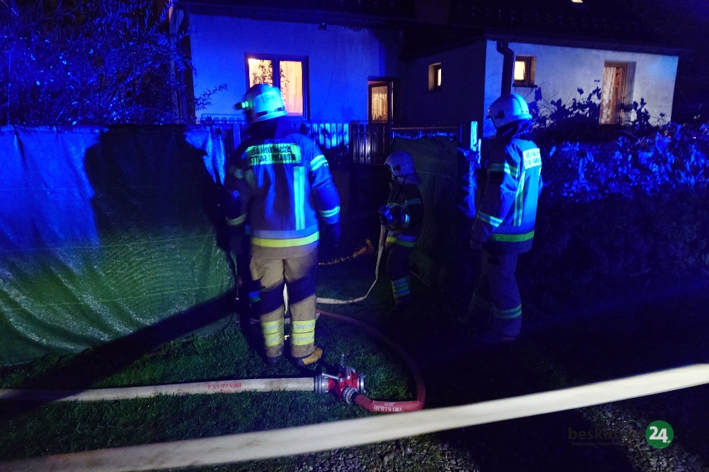 Z ostatniej chwili: Pożar w budynku. Na miejsce leci śmigłowiec LPR – foto