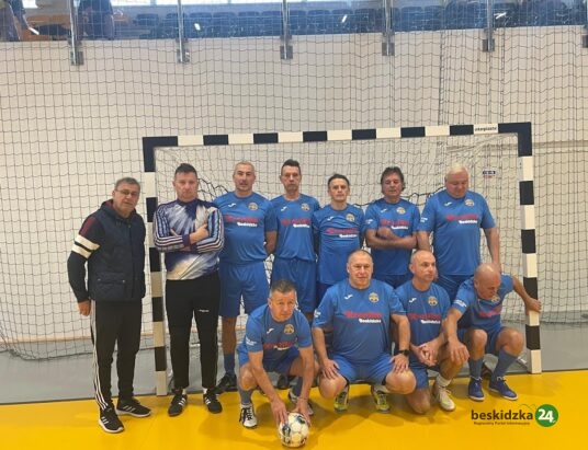 Bielskie Orły z dobrym wynikiem w jaworzańskim turnieju oldbojów