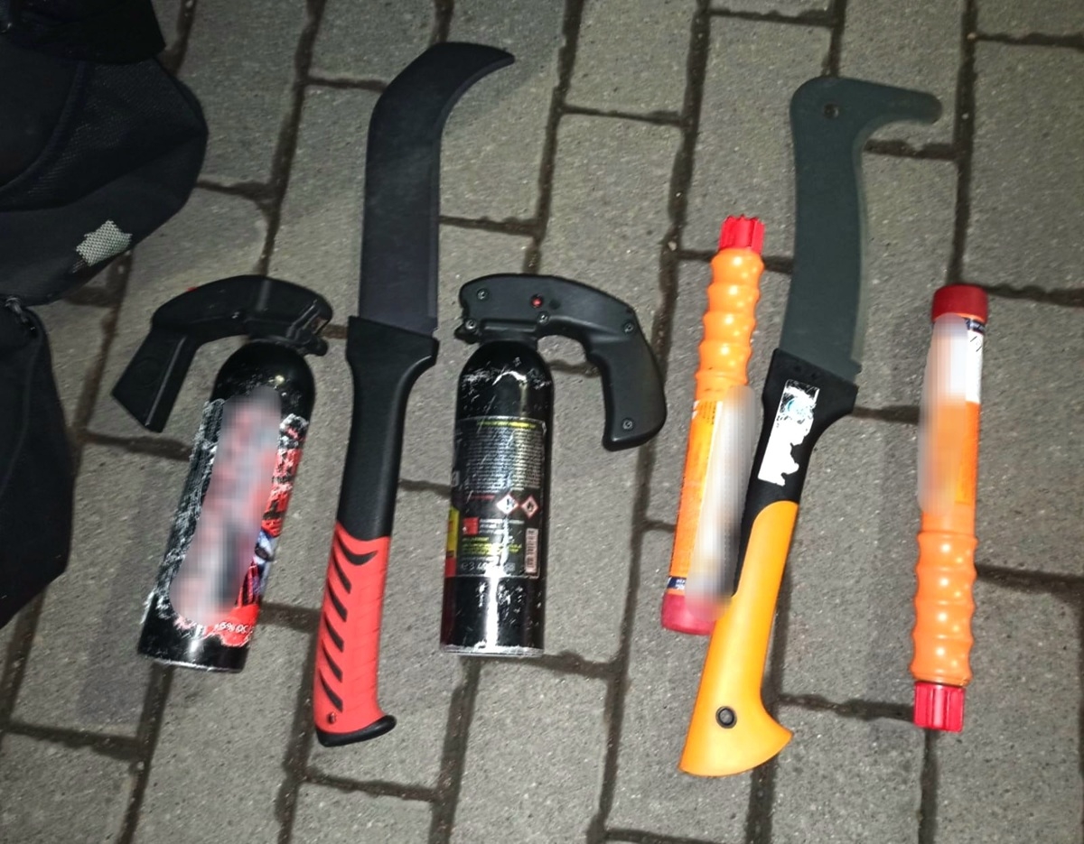 Wadowice: Z nożami i gazem przyjechał na mecz. 19-latek ma kłopoty