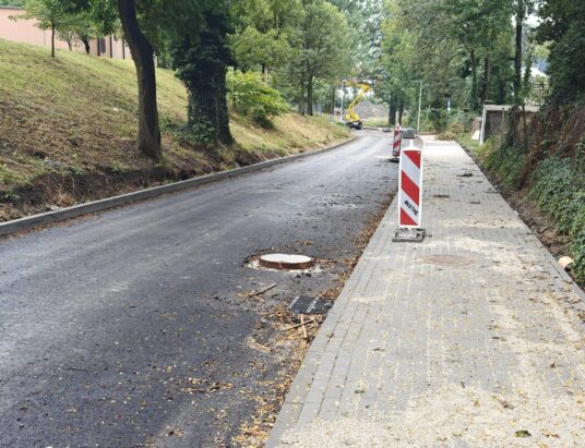 Przebudowa ul. Hażlaskiej w Cieszynie na finiszu
