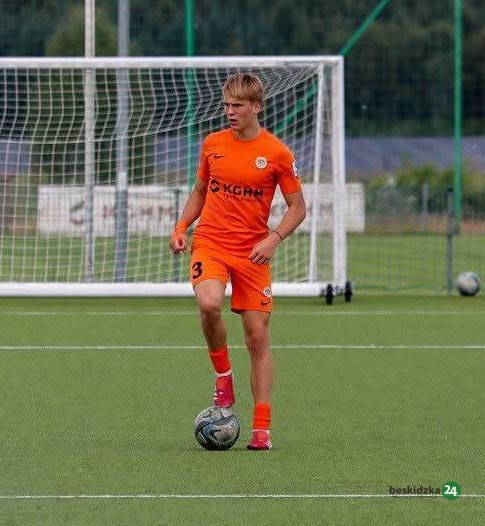 Kosmiczne 45:0 młodych Polaków w Baku! Wychowanek Rekordu Bielsko-Biała zamurował bramkę na MŚ