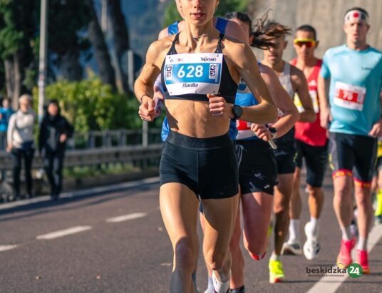 Katarzyna Cieślar najlepszą kobietą w Trentino. Sukces cieszyńskiej nauczycielki w półmaratonie