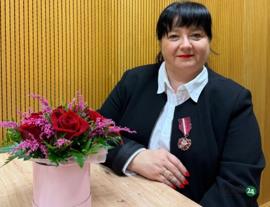 Medal „Zasłużony Kulturze Gloria Artis” dla prof. Izabelli Zieleckiej-Panek z cieszyńskiej uczelni