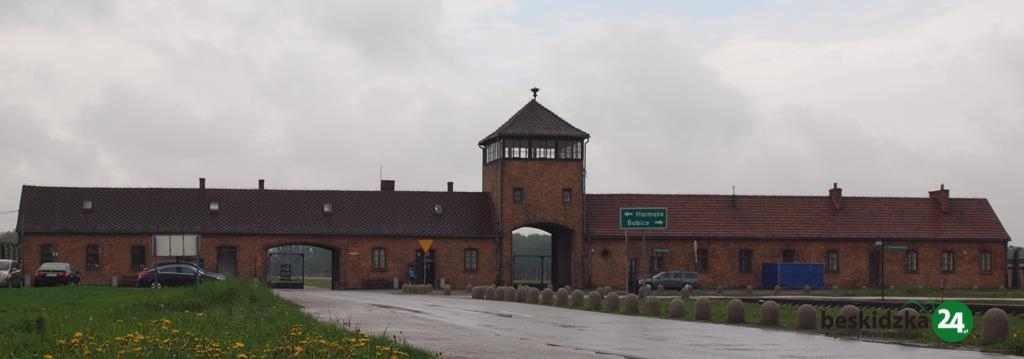 Skandaliczna aukcja zablokowana. Ostra reakcja polskich władz i apel Muzeum Auschwitz