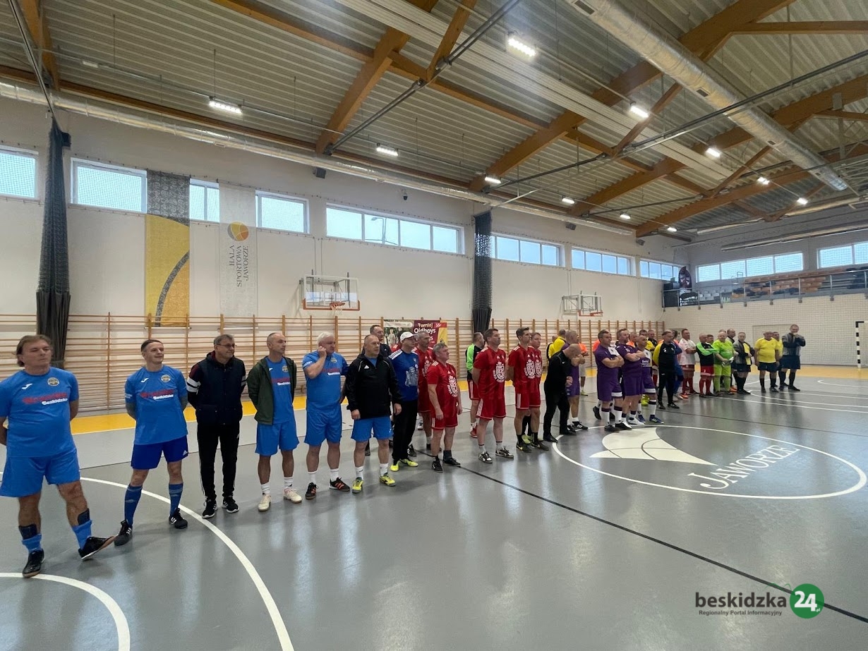 Bielskie Orły z dobrym wynikiem w jaworzańskim turnieju oldbojów