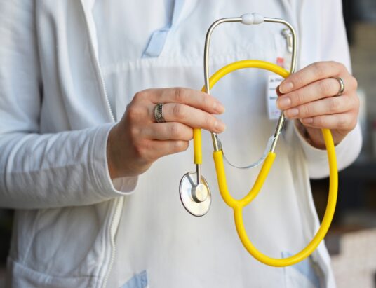 Gdzie do lekarza w nocy, w weekend i w święta?