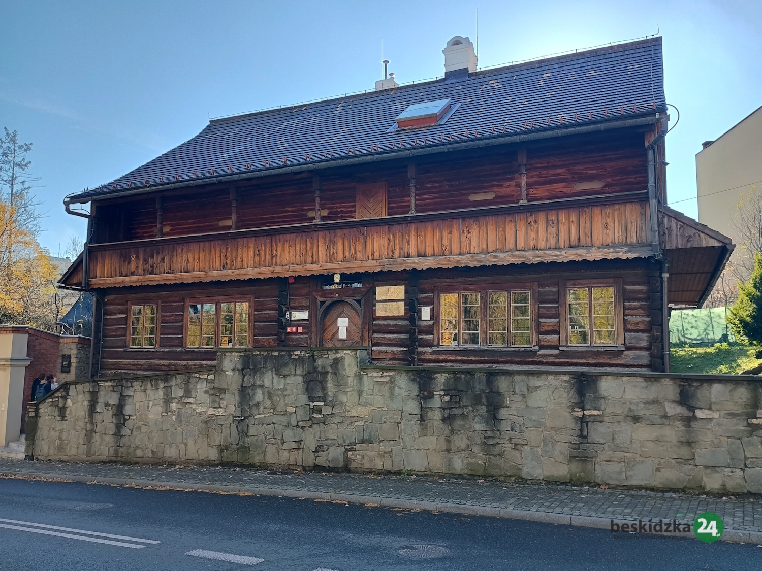 Z wizytą w Domu Tkacza. To tu tworzono bielskie sukna, poszukiwane na całym świecie | WIDEO