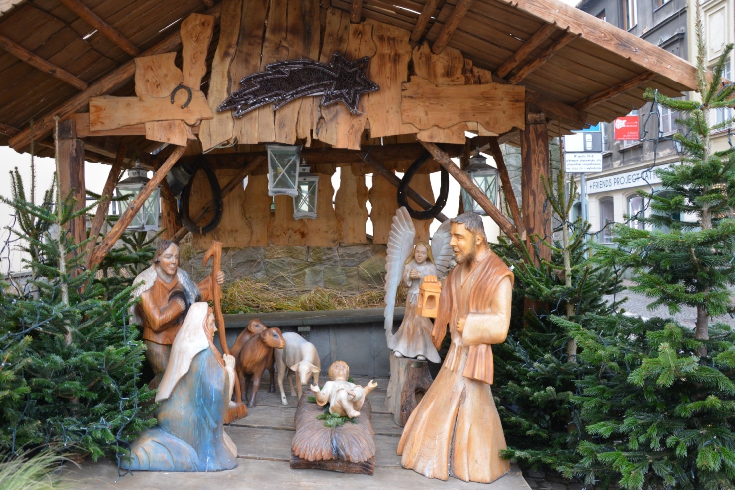 Szopka znów ozdobiła bielskie ulice. Wyszła spod ręki uznanego artysty
