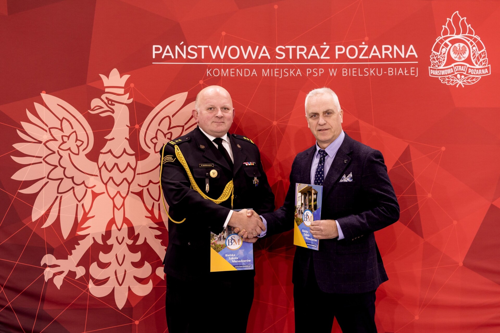 Bielskie liceum chce kształcić przyszłych strażaków. Patronat nad klasą objęła Komenda Miejska PSP