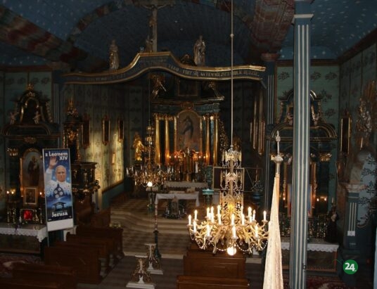 Zabytkowy kościół w Łętowni po częściowej renowacji | ZDJĘCIA